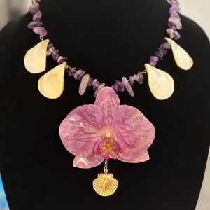 Blush Siren Orchid Necklace – Handcrafted with Pink Orchid, Amethyst, and Mother-of-Pearl